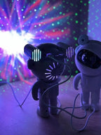 Proyector Nebulosa Astronauta Aurora con Mando a Distancia