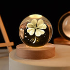Lámpara Bola de Cristal 3D - Luz Nocturna Galaxia LED con Base de Madera